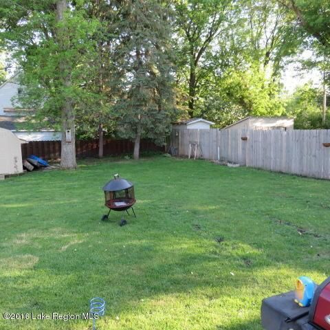 716 E Cherry Ave, Fergus Falls, MN 56537