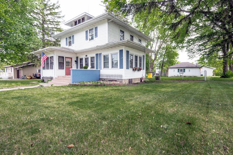 419 W Main Ave, Rothsay, MN 56579