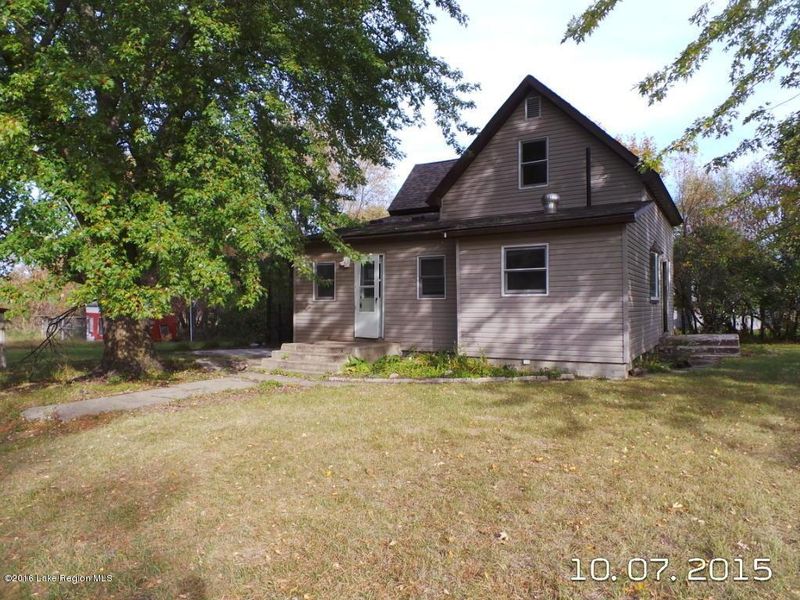 1421 Homecrest Ave SE, Wadena, MN 56482