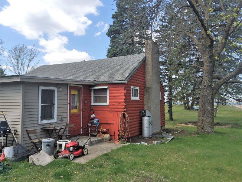 22654 County Highway 5, Henning, MN 56551