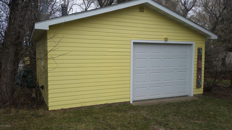 44593 Castle Dr, Henning, MN 56551