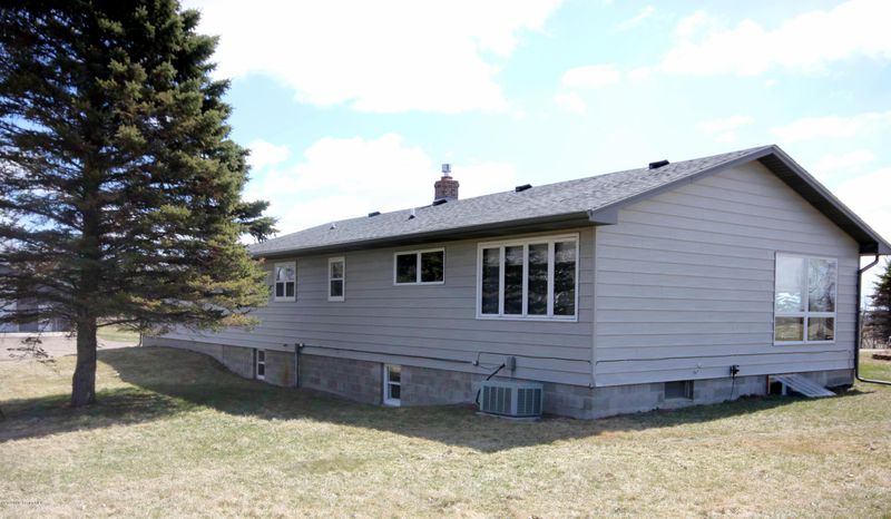 29999 225th St, Underwood, MN 56586