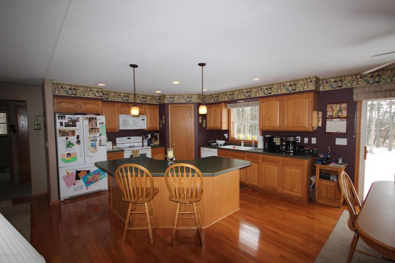 34015 Pine Tree Ln, Battle Lake, MN 56515
