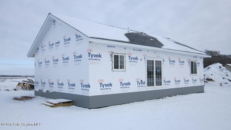 702 NE 9th St, Perham, MN 56573
