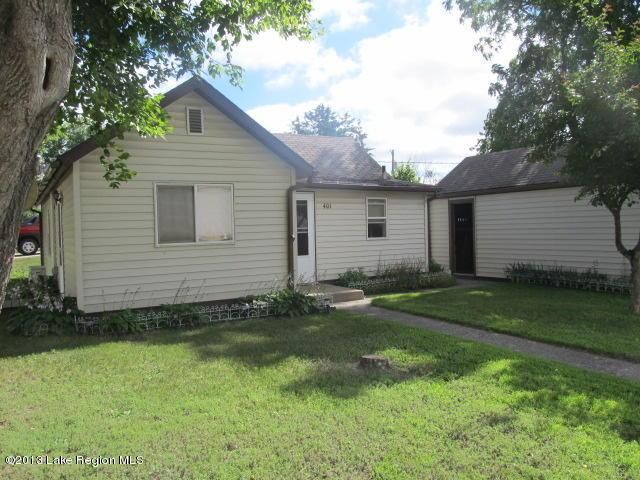 401 NE 2nd St, Perham, MN 56573