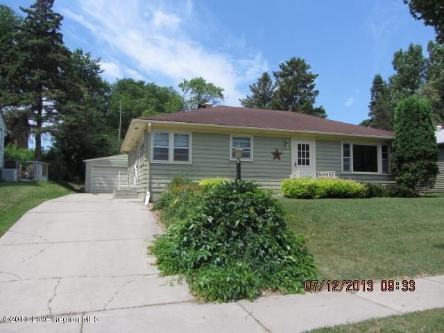 905 N Cleveland Ave, Fergus Falls, MN 56537