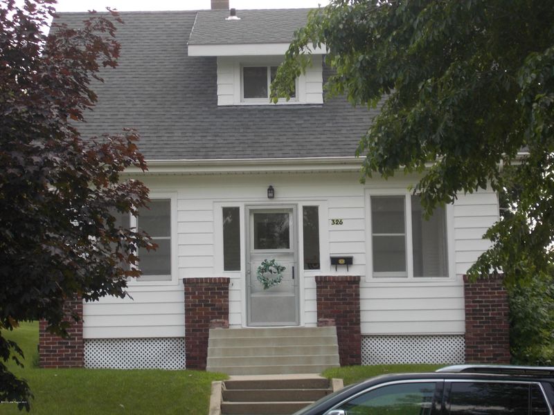 326 E Channing Ave, Fergus Falls, MN 56537