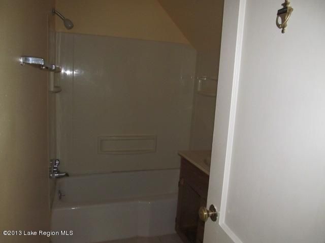 516 Hampden Ave, Fergus Falls, MN 56537