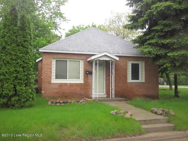 457 SW 4th St, Perham, MN 56573