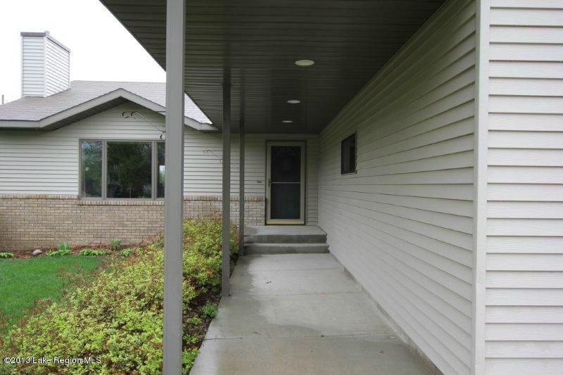 1403 Ironwood Rd, Fergus Falls, MN 56537