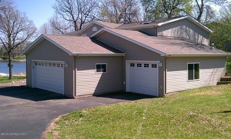 24670 W Rivers Bend Rd, Fergus Falls, MN 56537