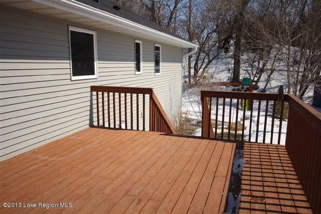 518 Valley Dr, Fergus Falls, MN 56537