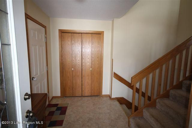 518 Valley Dr, Fergus Falls, MN 56537