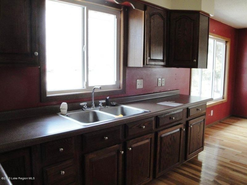 109 Iverson St, Ashby, MN 56309