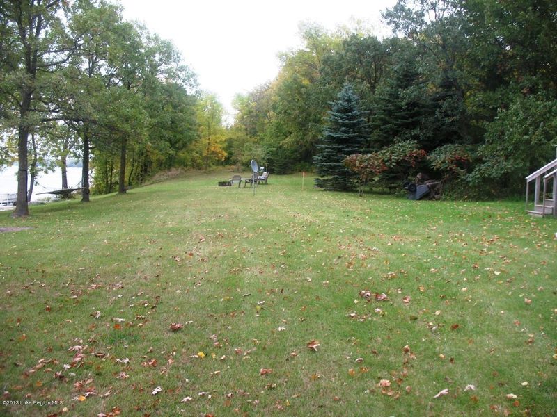 21262 Westwood Dr, Clitherall, MN 56515