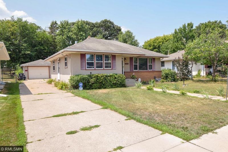 1643 Duluth St, Saint Paul, MN 55106