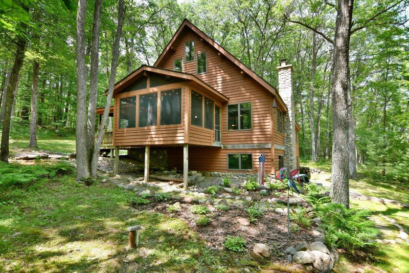 3364 N Mallard Ln, Stone Lake, WI 54876