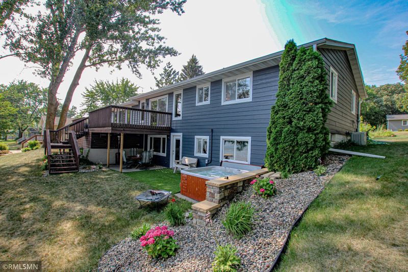 3092 Louise Dr NW, Alexandria, MN 56308