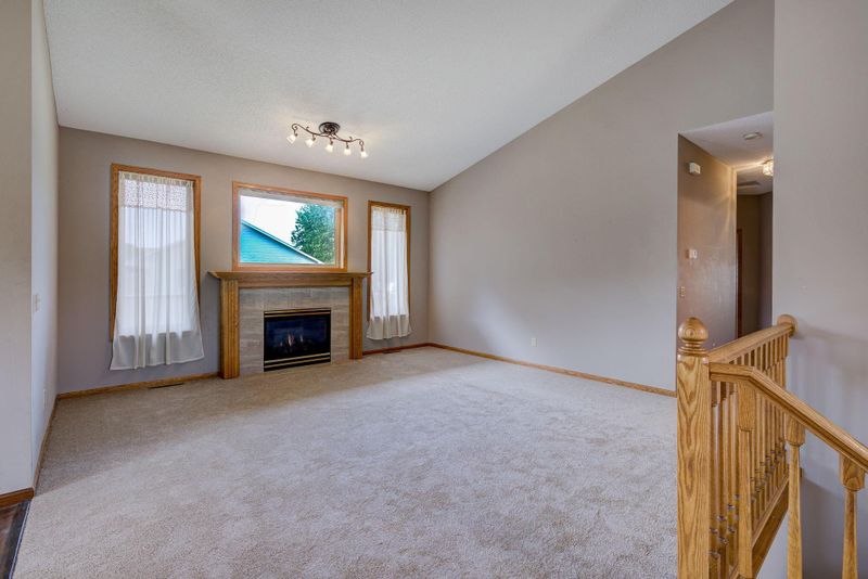 4266 143rd St W, Rosemount, MN 55068