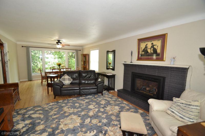 117 16th Ave S, South Saint Paul, MN 55075