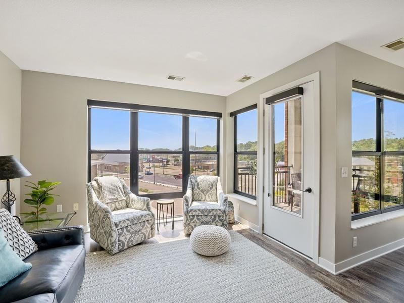 101 Saint Olaf Ave #201, Northfield, MN 55057