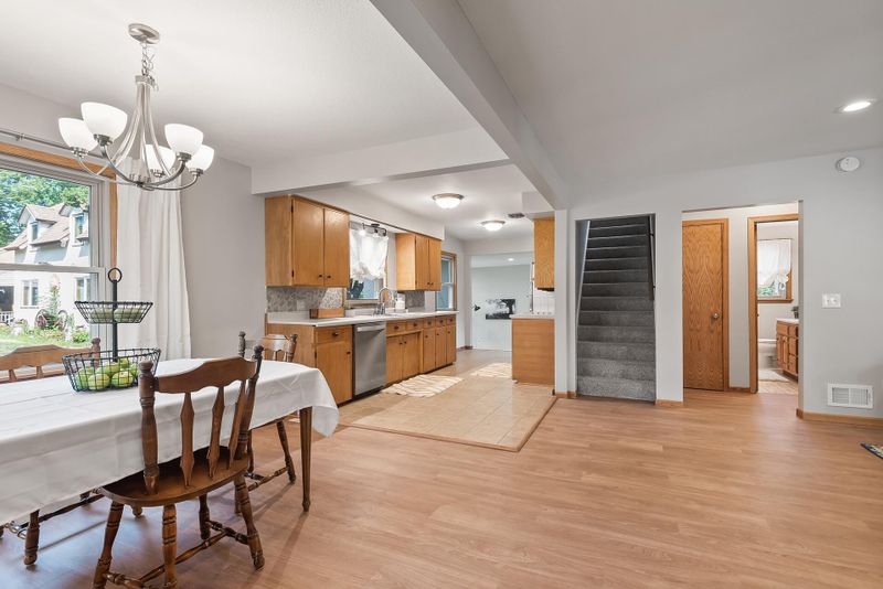 305 7th Ave W, Shakopee, MN 55379
