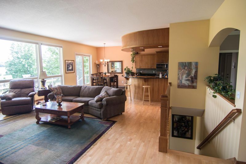 15971 Saint Andrews Ln, Ramsey, MN 55303