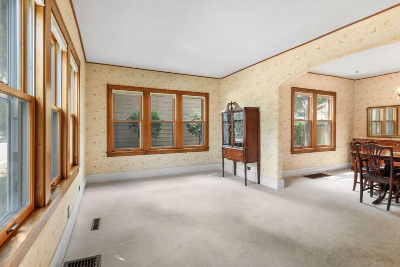 1422 Washington St NE, Minneapolis, MN 55413