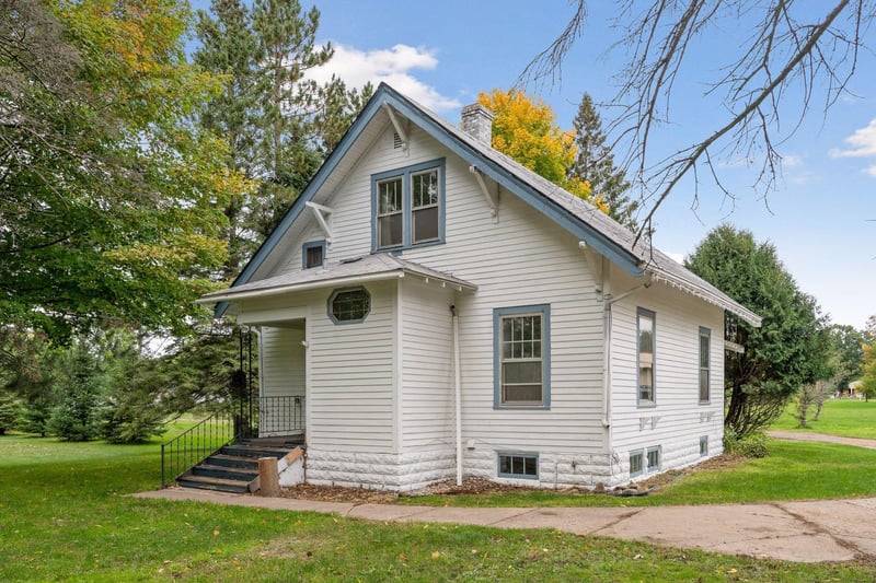 6605 Clover St, Bock, MN 56313