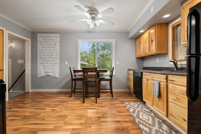 7749 Highland Scenic Rd, Baxter, MN 56425