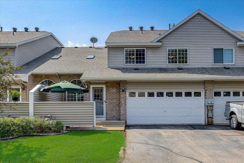 13106 Gable Ln #9, Apple Valley, MN 55124