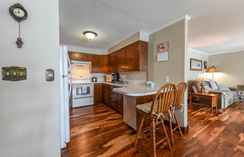 26596 Parkway Dr, Nisswa, MN 56468