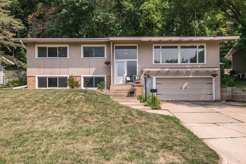 1677 7 1/2 Ave NE, Rochester, MN 55906