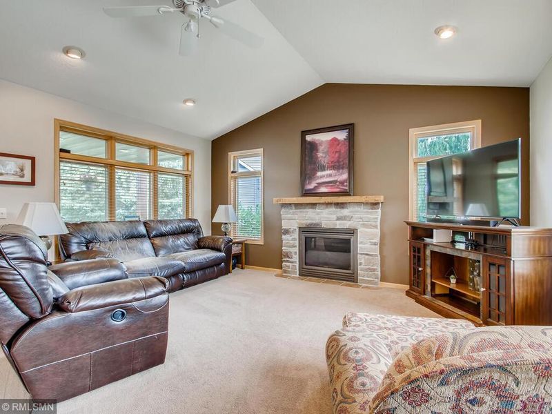 10037 Honeysuckle Ave N, Brooklyn Park, MN 55443