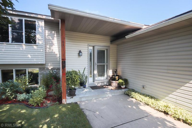 4603 Pondview Cir, Big Lake, MN 55309
