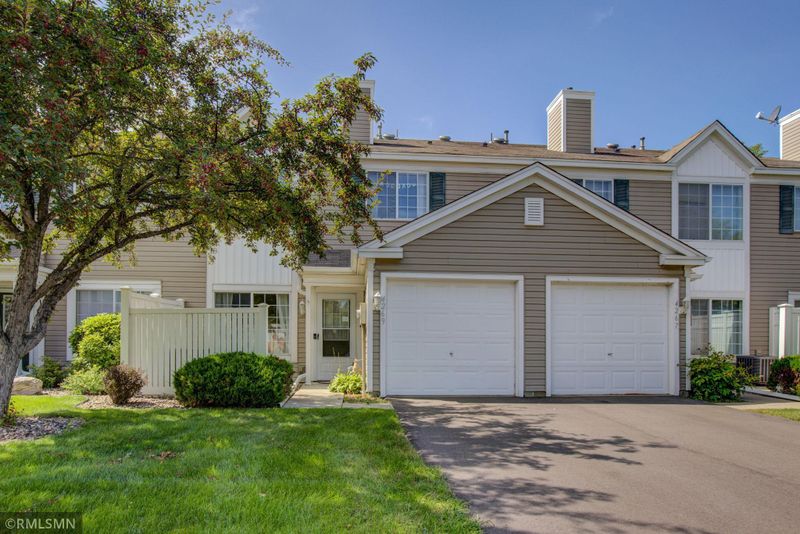 4269 Meghan Ln #903, Eagan, MN 55122