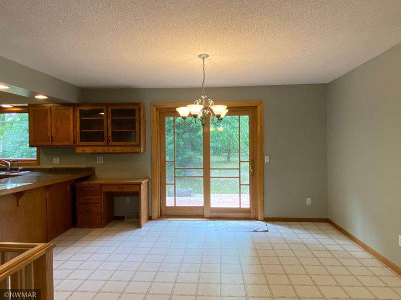 694 4th St NW, Kelliher, MN 56650