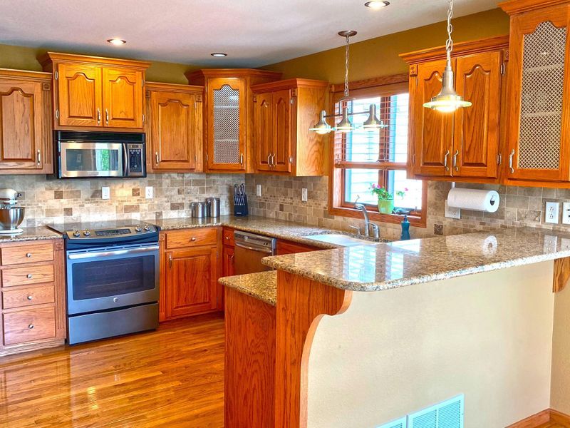 318 13th St N, Cold Spring, MN 56320