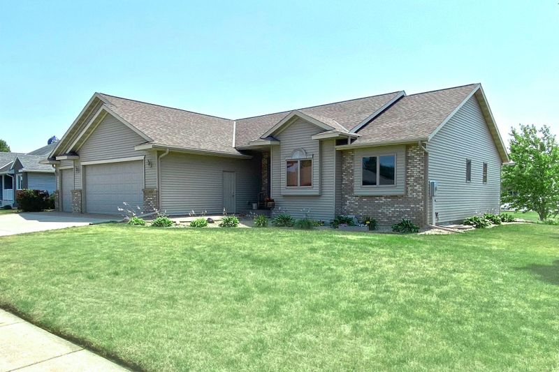 318 13th St N, Cold Spring, MN 56320