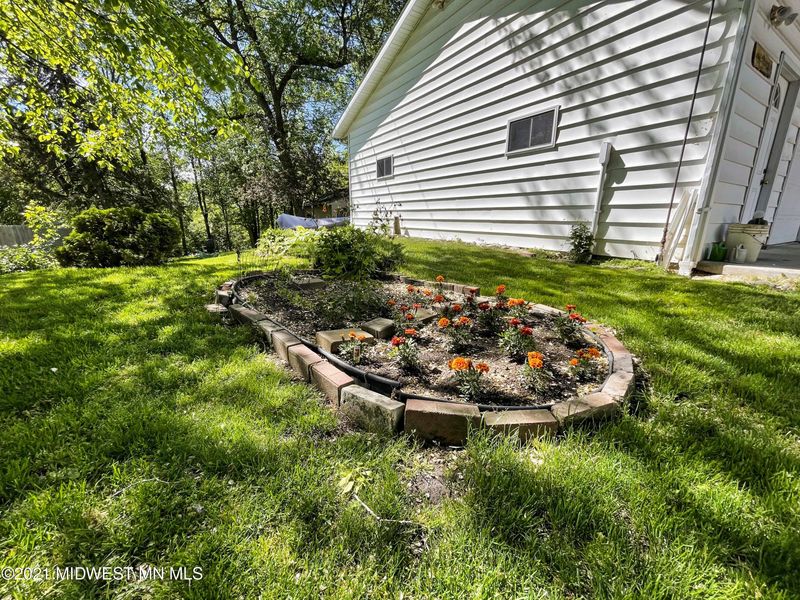 921 N Vine St, Fergus Falls, MN 56537