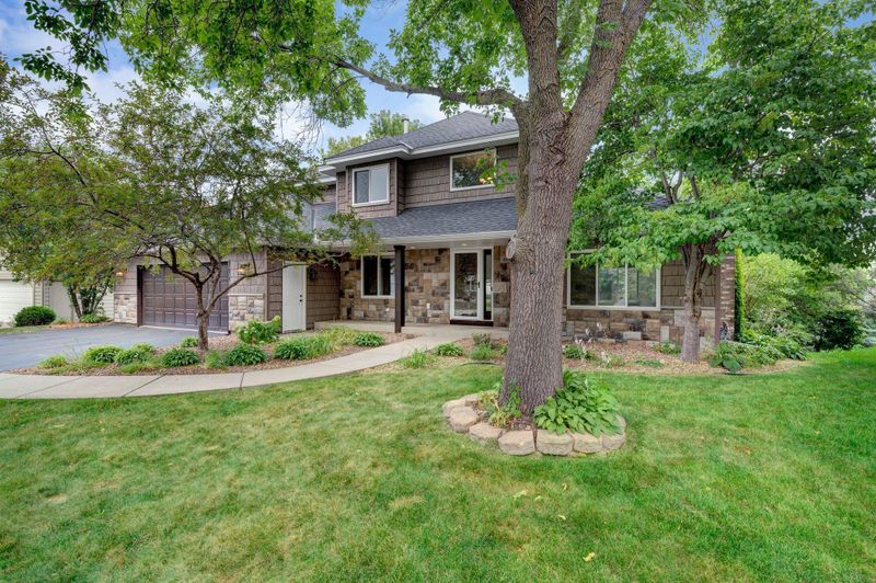 4931 144th St W, Apple Valley, MN 55124