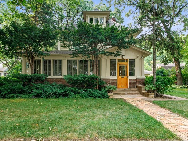 938 Como Ave, Saint Paul, MN 55103