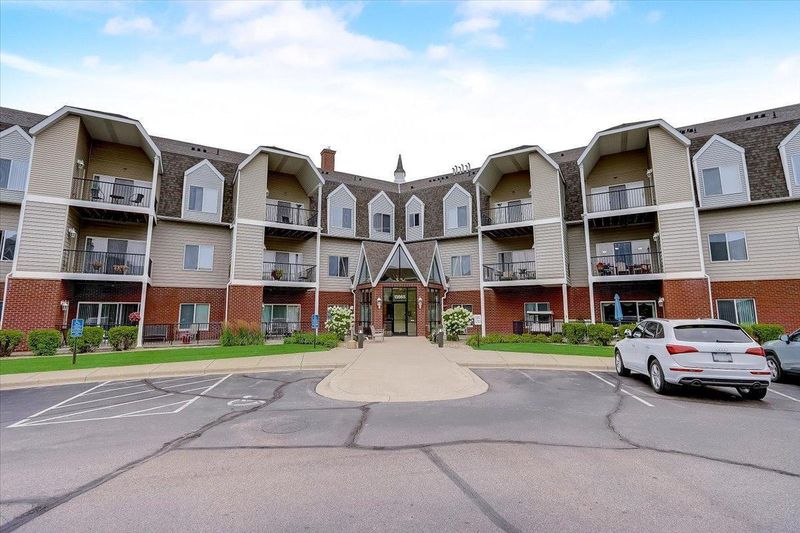 13665 Carrach Ave #353, Rosemount, MN 55068