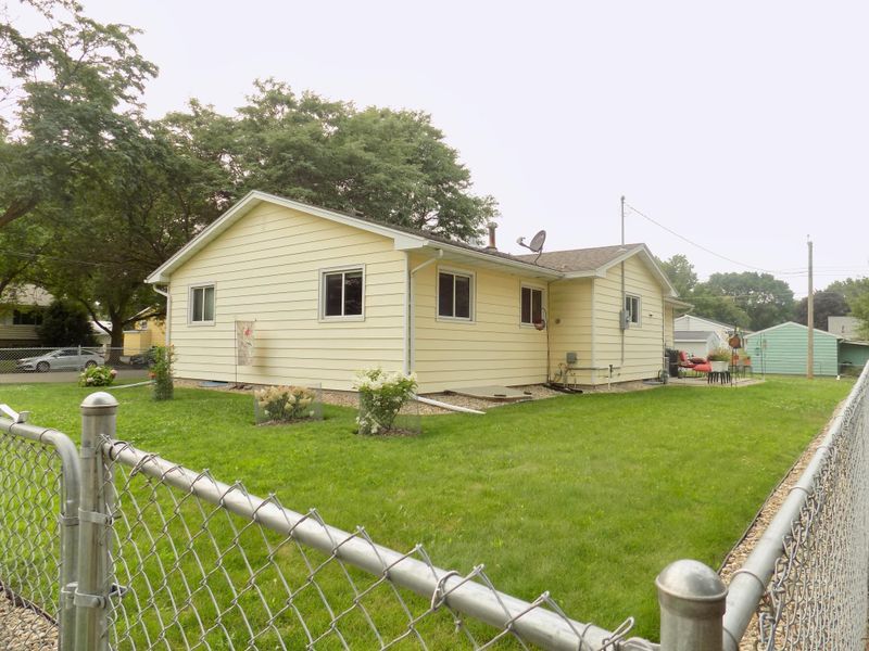 1420 6th Ave SE, Rochester, MN 55904