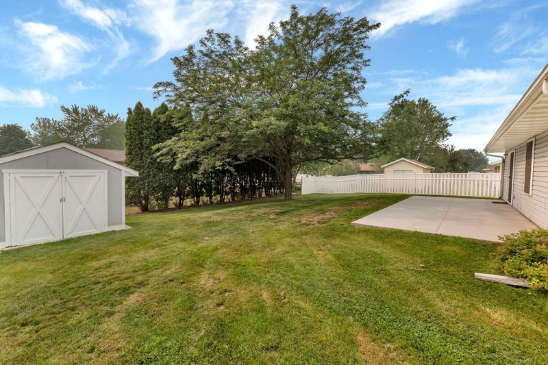 317 12th Ave SE, Saint Joseph, MN 56374