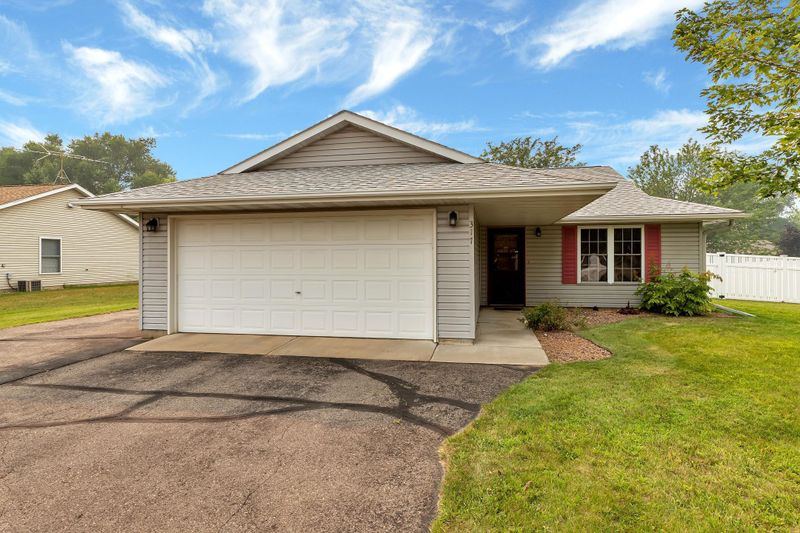 317 12th Ave SE, Saint Joseph, MN 56374