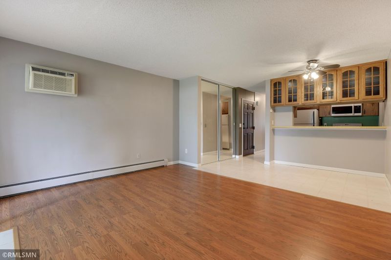 12920 Nicollet Ave #101, Burnsville, MN 55337