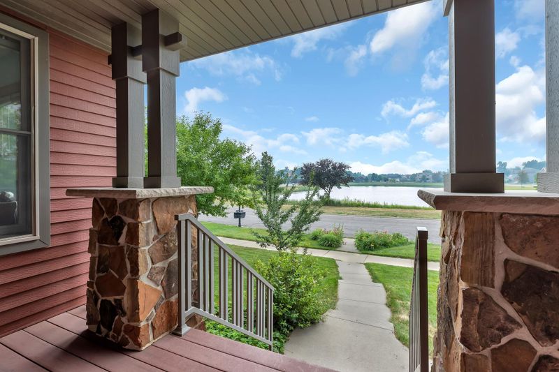 1024 Celebration Cir, Sartell, MN 56377
