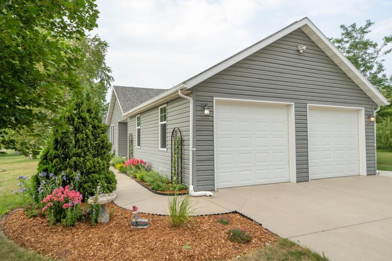 3477 105th St NW, Pennock, MN 56279
