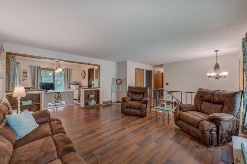 416 N Wasson Ln, River Falls, WI 54022